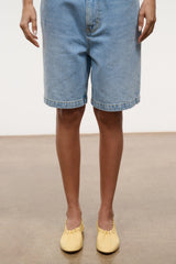 RUE FLAT | BUTTER