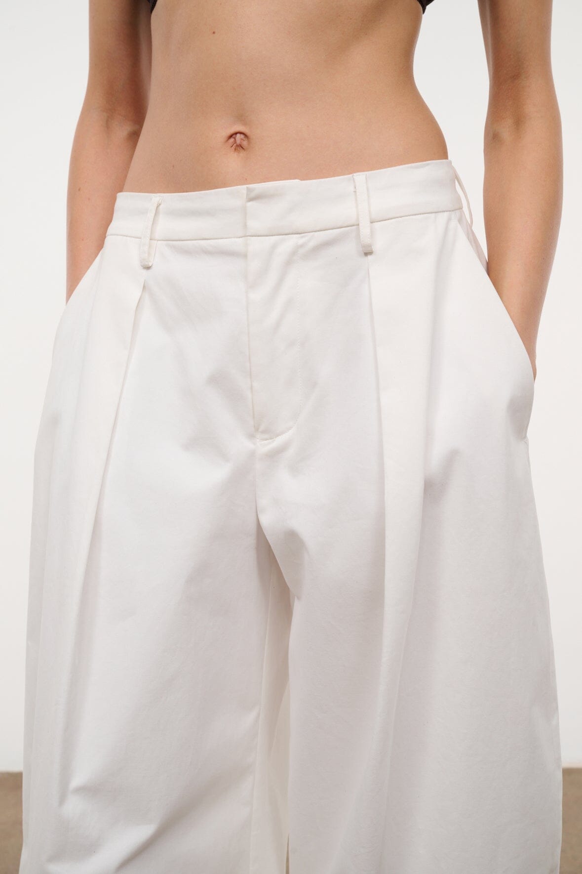 ELIAS PANT | WHITE