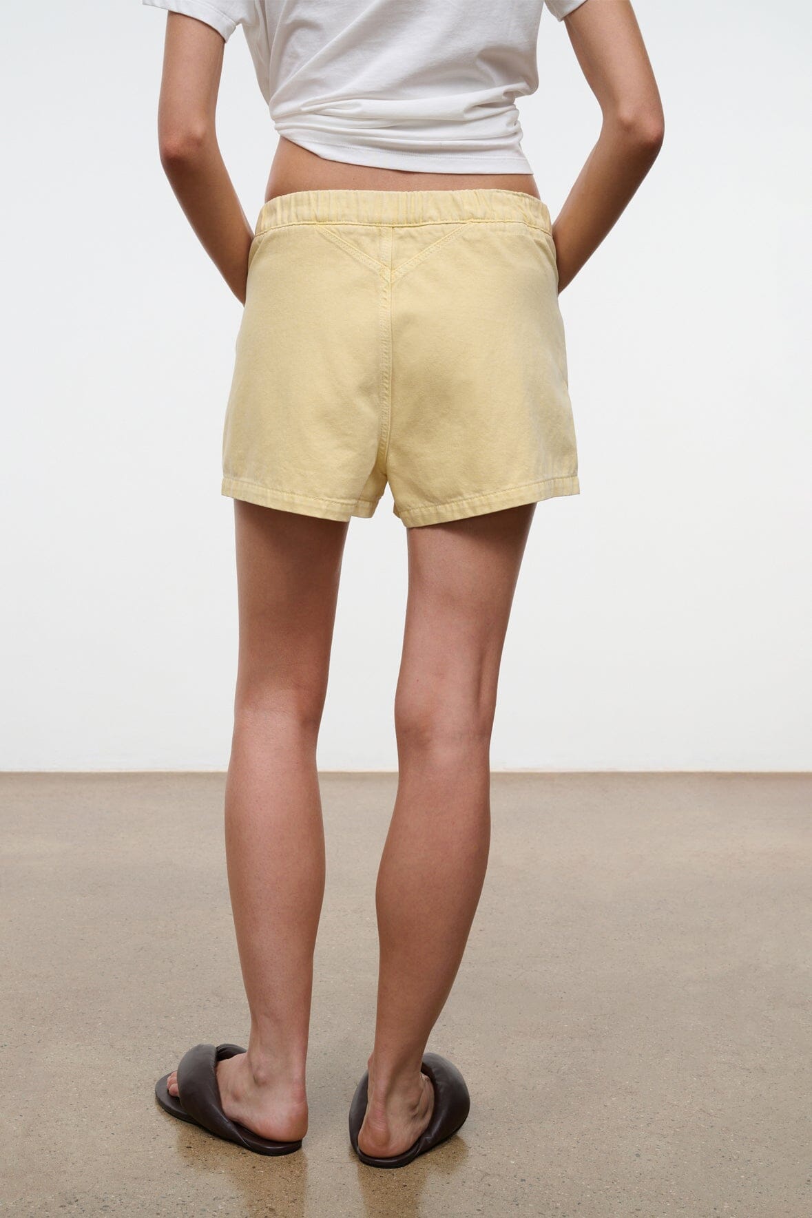 NOAH SHORT | BUTTER